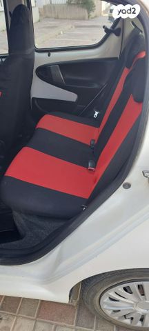 טויוטה אייגו