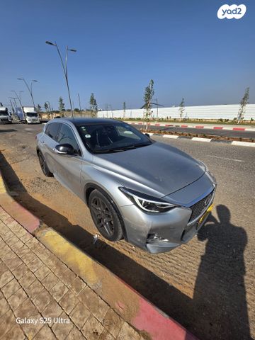 מודעת רכב אינפיניטי Q30