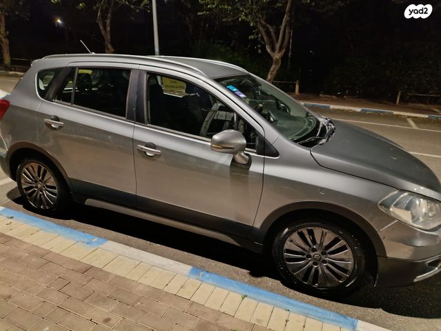 מודעת רכב סוזוקי קרוסאובר