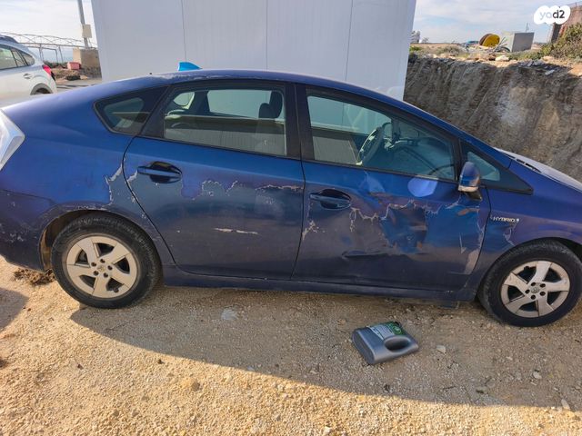 טויוטה פריוס