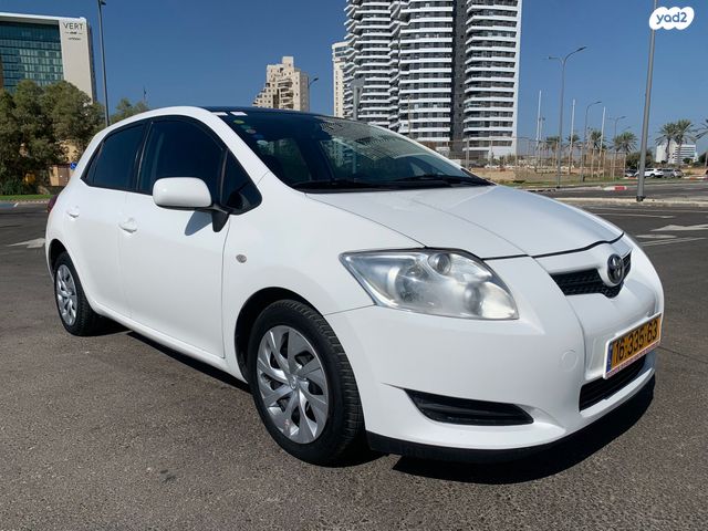 מודעת רכב טויוטה אוריס