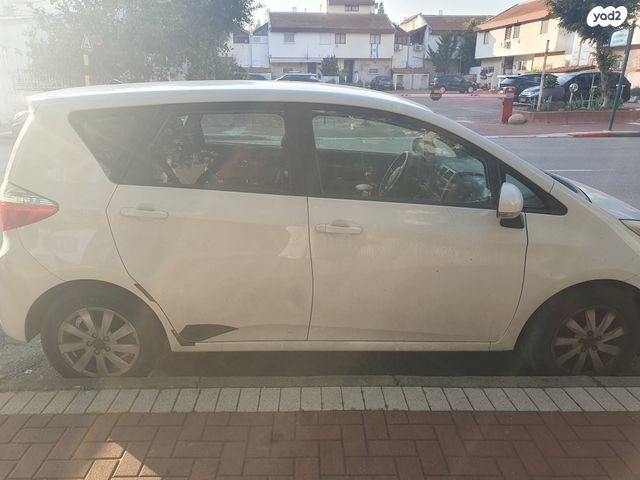 טויוטה ורסו-S