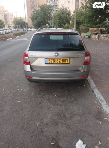 סקודה אוקטביה