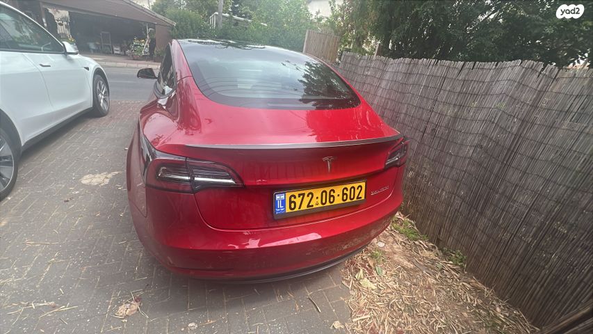 טסלה מודל 3