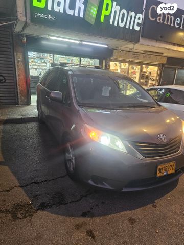 טויוטה סיינה