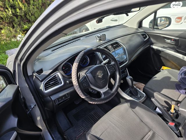 סוזוקי קרוסאובר