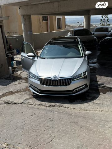 מודעת רכב סקודה סופרב