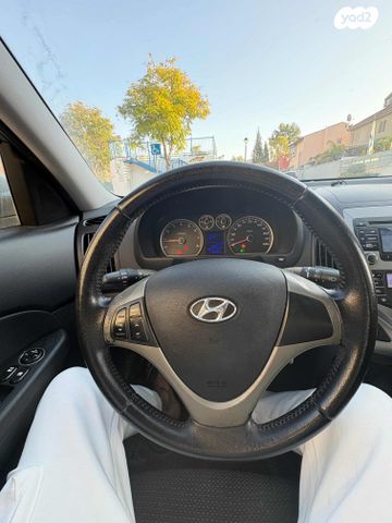 יונדאי i30