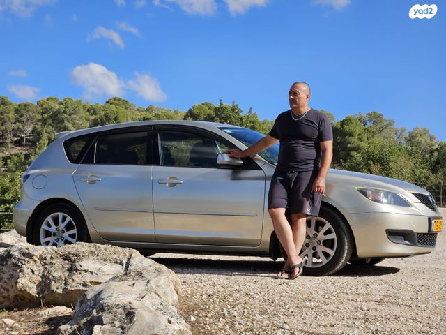 מודעת רכב מאזדה 3