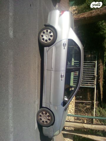 מודעת רכב מיצובישי לנסר