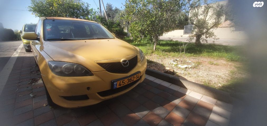 מודעת רכב מאזדה 3