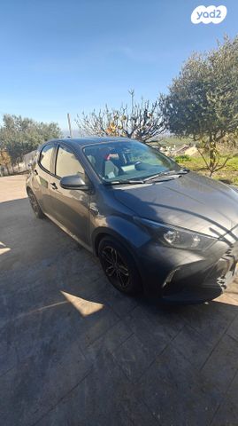 מודעת רכב טויוטה יאריס