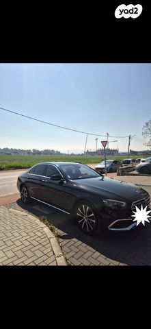 מודעת רכב מרצדס-בנץ E-class