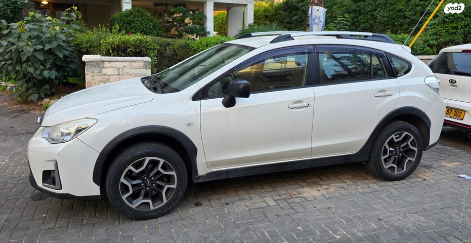 מודעת רכב סובארו XV