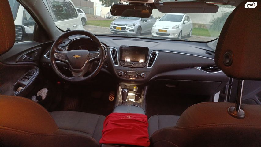 שברולט מאליבו