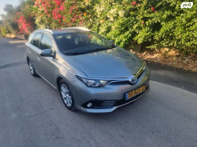 טויוטה אוריס