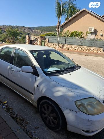 טויוטה קורולה