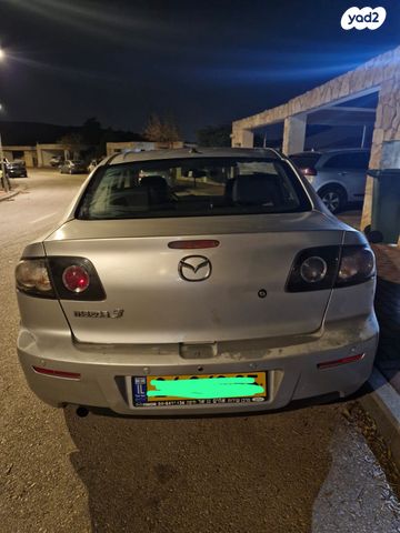 מודעת רכב מאזדה 3