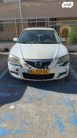 מודעת רכב מאזדה 3