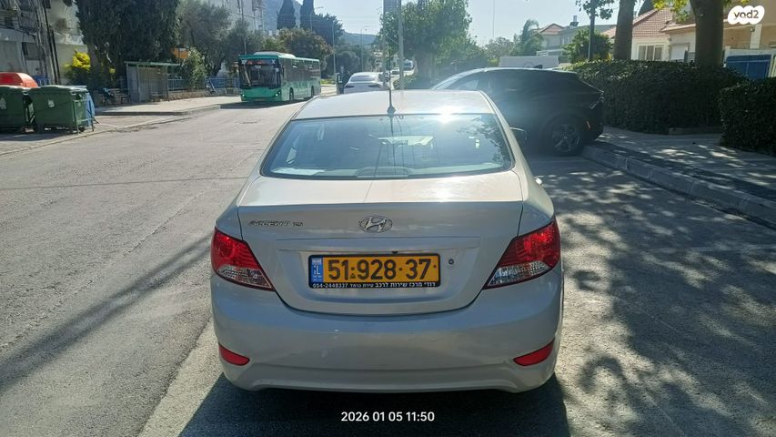 יונדאי אקסנט i25