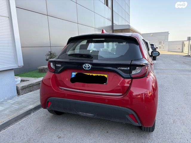 מודעת רכב טויוטה יאריס