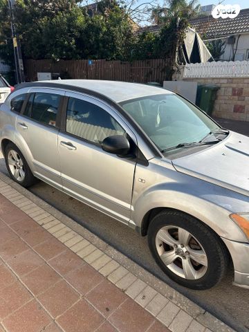 מודעת רכב דודג' קאליבר