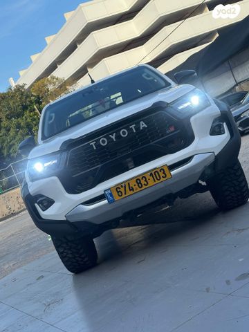 טויוטה היילקס