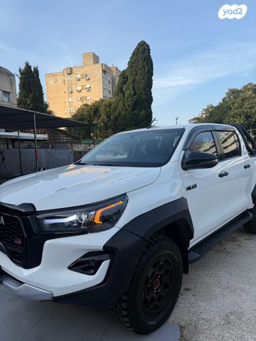 טויוטה היילקס