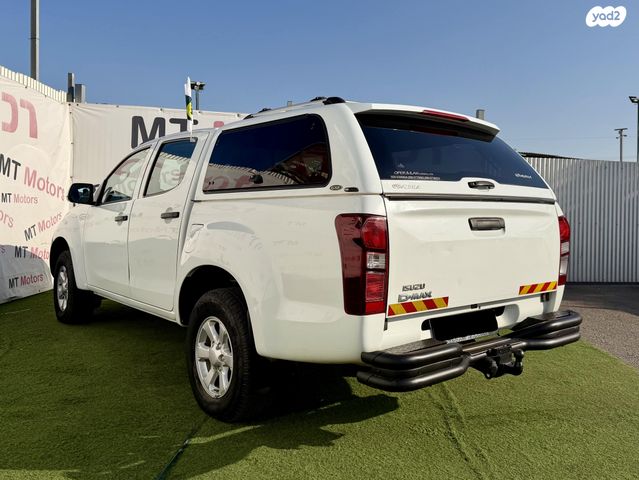 איסוזו די-מקס