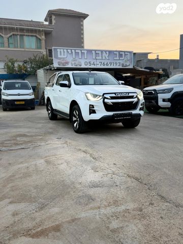 איסוזו די-מקס