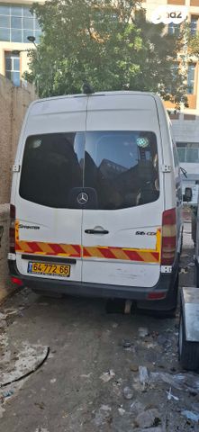 מודעת רכב מרצדס-בנץ ספרינטר