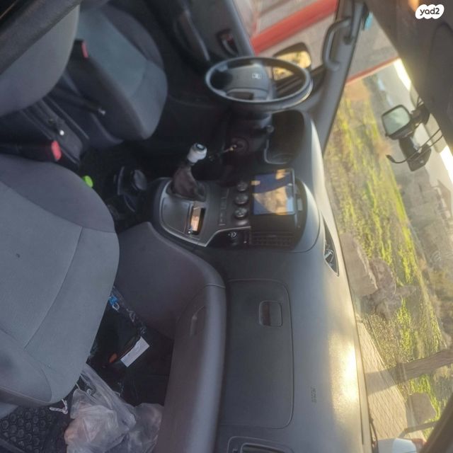 יונדאי H-1 / i800