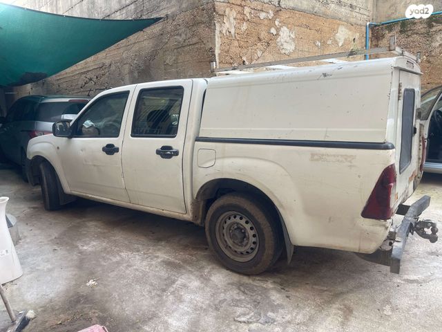 איסוזו די-מקס