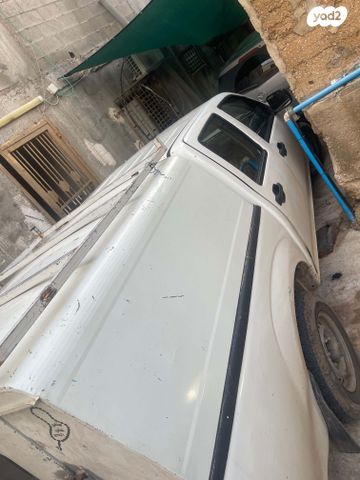 מודעת רכב איסוזו די-מקס