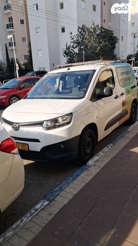 מודעת רכב טויוטה פרואייס סיטי