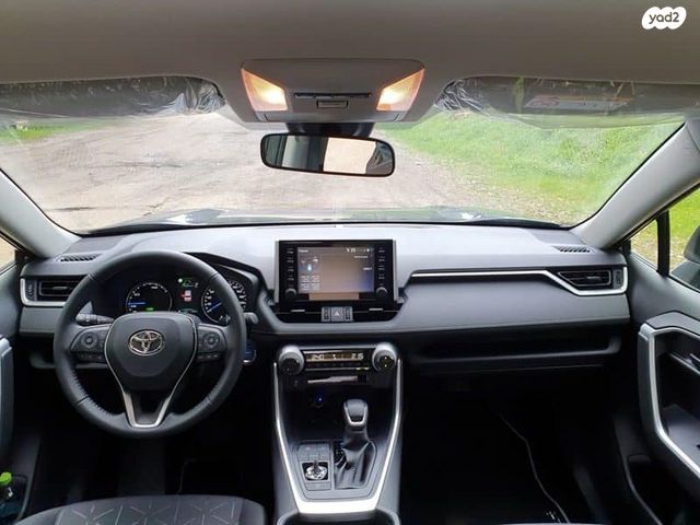 מודעת רכב טויוטה RAV4
