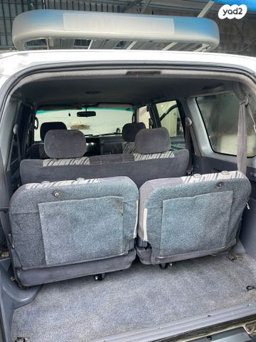 טויוטה לנד קרוזר