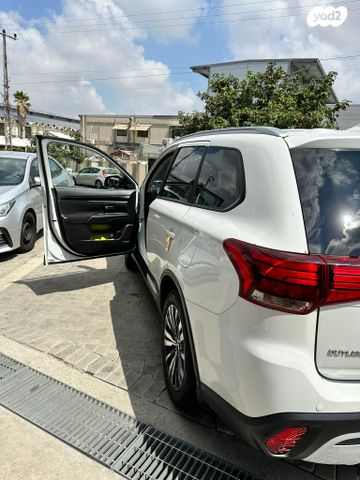 מודעת רכב מיצובישי אאוטלנדר