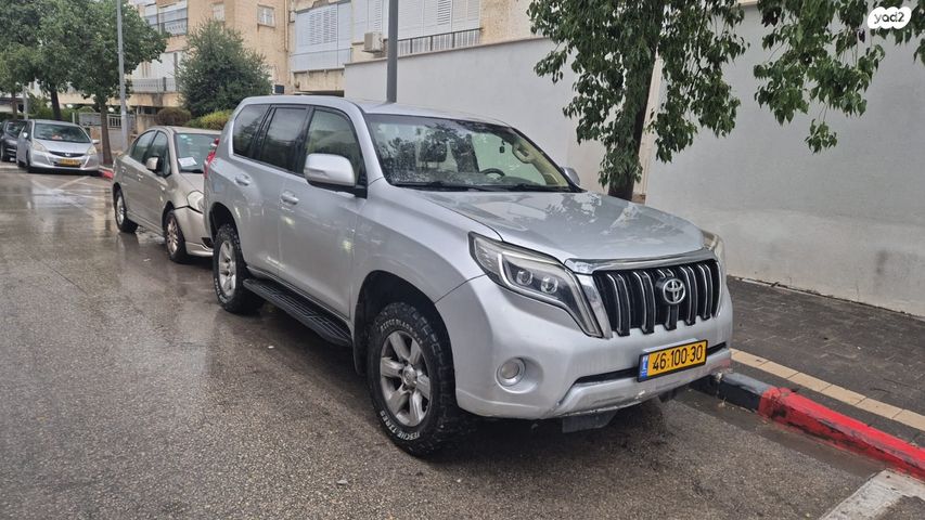 מודעת רכב טויוטה לנד קרוזר