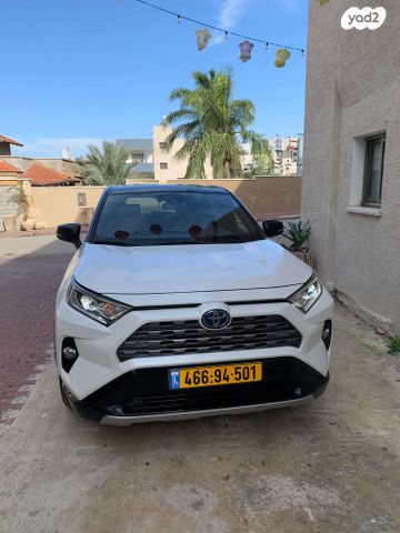 מודעת רכב טויוטה RAV4