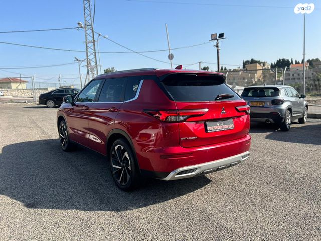 מיצובישי אאוטלנדר