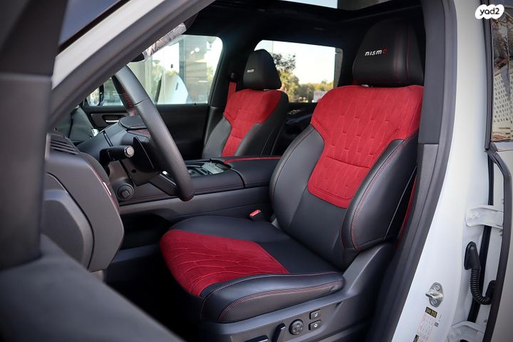 טויוטה לנד קרוזר