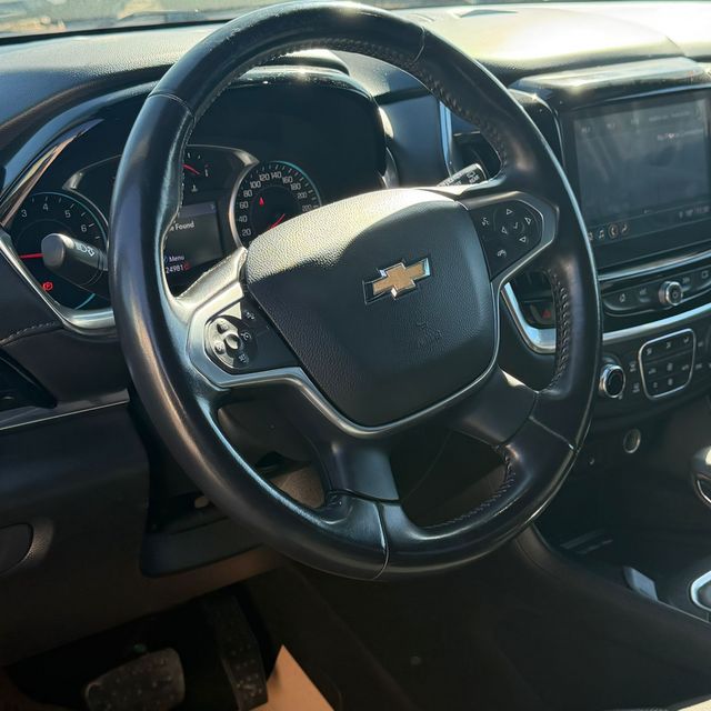 שברולט טראוורס