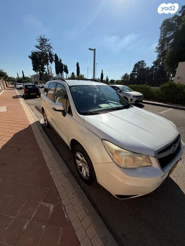 סובארו פורסטר