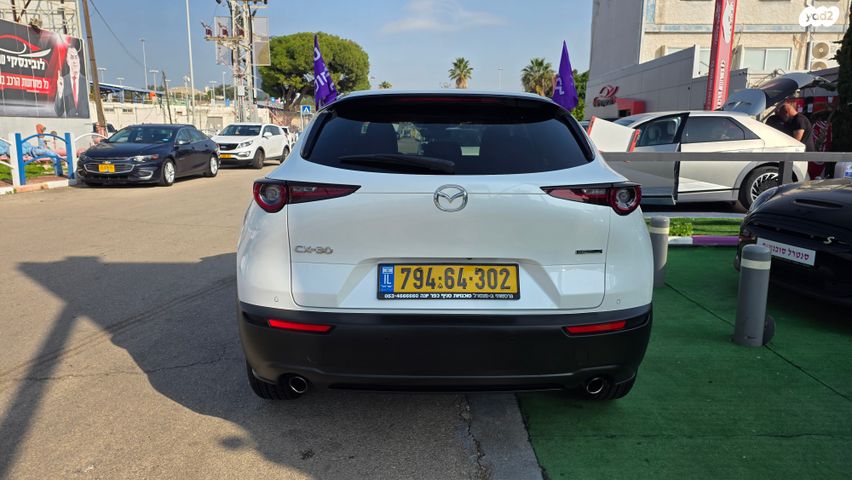 מאזדה CX-30