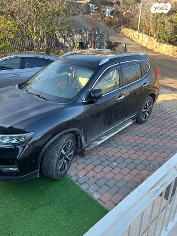 ניסאן אקס טרייל