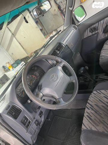 טויוטה לנד קרוזר