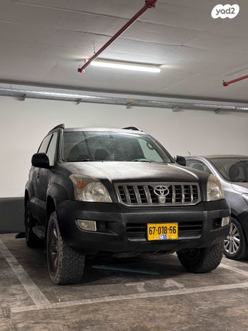 טויוטה לנד קרוזר