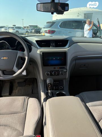 מודעת רכב שברולט טראוורס 2