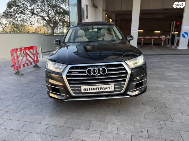 אאודי Q7